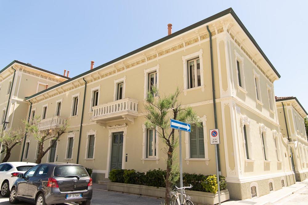 Zara D'Amare A Pesaro 10 Metri Dalla Spiaggia By Yohome Zewnętrze zdjęcie